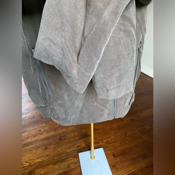 ASTR Gray Grey Suede Moto Jacket Edgy Casual Streetwear Downtown Valentines Day - Picture 4 of 12